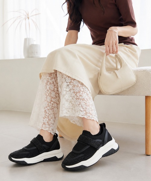 coca（ANDEX shoes product）（コカ）の「【サステナブルシリーズ】ビジューベルト ニットスニーカー（スニーカー・レディース・ベージュ/ブラック・SMALL/MEDIUM/LARGE）」の12枚目の写真