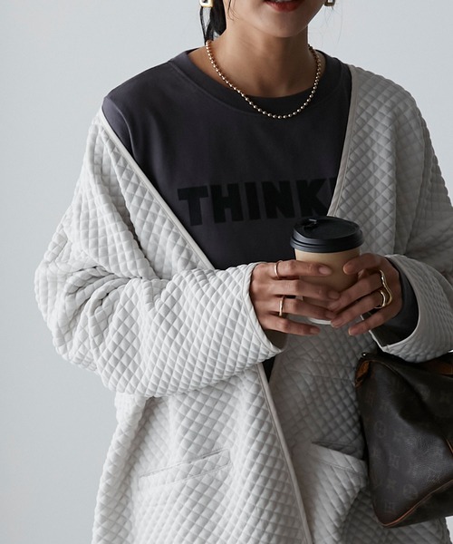 Anss.me(アンスミー)の「【Anss.me】シンプルゴシックロゴプリントロンT(Tシャツ/カットソー・レディース・ホワイト系1/チャコールグレー/ホワイト系2/ブラック/ライトカーキ/ベージュ・FREE)」の10枚目の写真