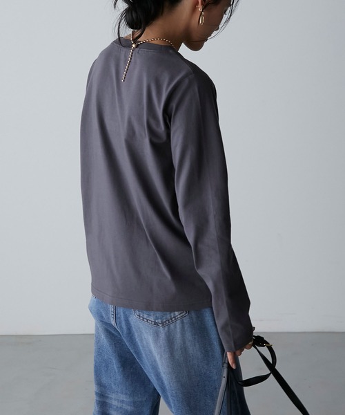 Anss.me(アンスミー)の「【Anss.me】シンプルゴシックロゴプリントロンT(Tシャツ/カットソー・レディース・ホワイト系1/チャコールグレー/ホワイト系2/ブラック/ライトカーキ/ベージュ・FREE)」の13枚目の写真