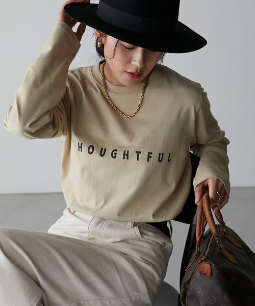 Anss.me(アンスミー)の「【Anss.me】シンプルゴシックロゴプリントロンT(Tシャツ/カットソー・レディース・ホワイト系1/チャコールグレー/ホワイト系2/ブラック/ライトカーキ/ベージュ・FREE)」の19枚目の写真