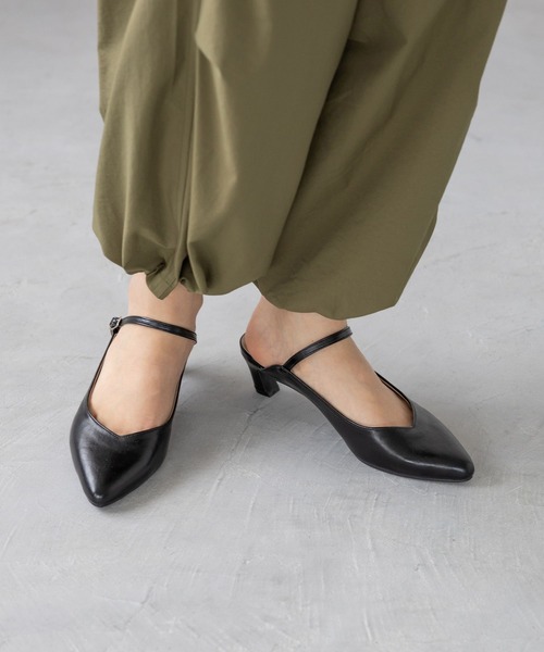 LEPSIM(レプシィム)の「ポインテッドストラップミュール 967375(その他シューズ・レディース・ブラック/シルバー・LARGE/MEDIUM)」の13枚目の写真