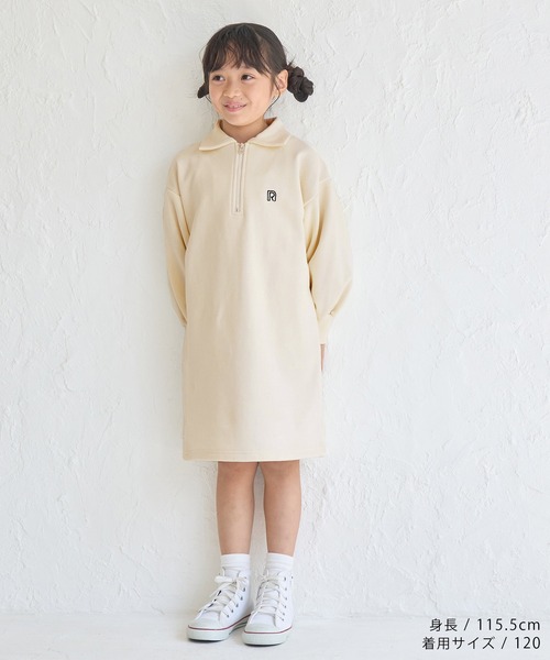 ROPE' PICNIC(ロペピクニック)の「【KIDS】ワンポイント刺繍裏毛ハーフジップワンピース/リンクコーデ(ワンピース・キッズ・チャコールグレー/キナリ・110/140/150/120/130)」の4枚目の写真