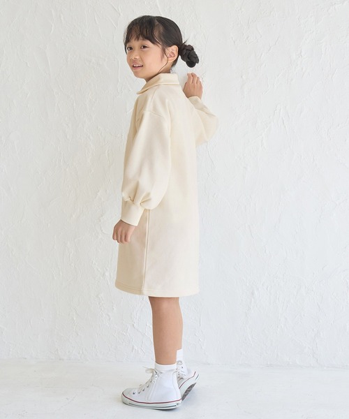 ROPE' PICNIC(ロペピクニック)の「【KIDS】ワンポイント刺繍裏毛ハーフジップワンピース/リンクコーデ(ワンピース・キッズ・チャコールグレー/キナリ・110/140/150/120/130)」の5枚目の写真