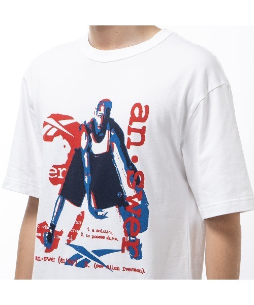 Reebok（リーボック）の「バスケットボール アイバーソン グラフィック Tシャツ / BB IVERSON GRAPHIC TEE（Tシャツ/カットソー・メンズ・ブラック/ホワイト・MEDIUM/X-SMALL/LARGE/X-LARGE/SMALL/XX-LARGE）」の5枚目の写真