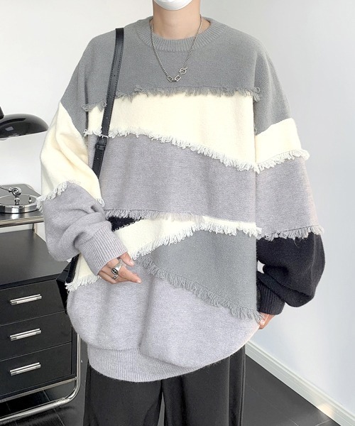 FVLMEN（フルメン）の「【FVLMEN】fringe cut crew knit pullover/フリンジ カット クルー ニット プルオーバー（ニット/セーター・メンズ・ベージュ/グレー・X-LARGE/LARGE/MEDIUM）」の4枚目の写真