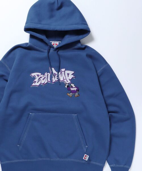BEN DAVIS（ベンデイビス）の「【BEN DAVIS(ベンデイビス)】 SPRAY ART HOODIE / ロゴ ビッグ 裏起毛 プルオーバー パーカー（パーカー・メンズ・オフホワイト/ブルー系その他2/ブラック・X-LARGE/MEDIUM/LARGE）」の5枚目の写真