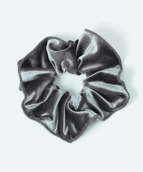 studio CLIP（スタディオクリップ）の「【daily CLIP】ベロアシュシュ（シュシュ・レディース・ブラック/ブラウン/グレー/ピンク・FREE）」の3枚目の写真