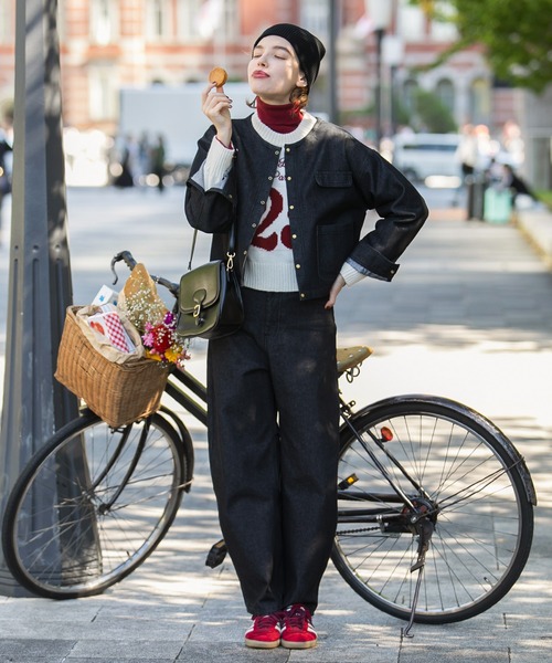 BONLECILL(ボンルシール)の「配色刺繍ロゴ ナンバリングニットプルオーバー(ニット/セーター・レディース・ブラック/アイボリー/ブラウン・FREE)」の12枚目の写真