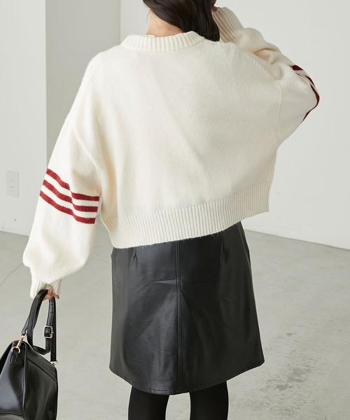 BONLECILL(ボンルシール)の「配色刺繍ロゴ ナンバリングニットプルオーバー(ニット/セーター・レディース・ブラック/アイボリー/ブラウン・FREE)」の21枚目の写真