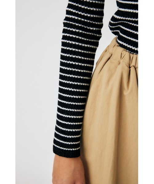 MOUSSY（マウジー）の「HI NECK RIB ニット（ニット/セーター・レディース・ホワイト系その他/イエロー/パープル/ブラック系その他・FREE）」の11枚目の写真