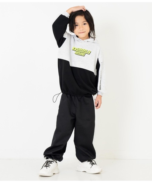 ANAP kids（アナップキッズ）の「配色切替裾ドロスト裏毛スウェットパーカー（パーカー・キッズ・ライトグレー/ホワイト/ラベンダー・120cm/130cm/110cm）」の10枚目の写真