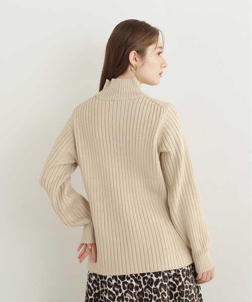 N.(N. Natural Beauty Basic)(エヌエヌナチュラルビューティーベーシック)の「◆フロントヘムスリットニット(ニット/セーター・レディース・アイボリー/チャコール/ブルー・MEDIUM)」の13枚目の写真