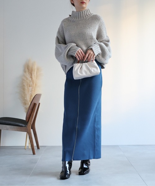 sakishimatokyo(サキシマトーキョー)の「ロービングハイネック クロップド丈プルオーバー(ニット/セーター・レディース・イエロー/オフホワイト/ブルー/グレー/ブラック・FREE)」の19枚目の写真