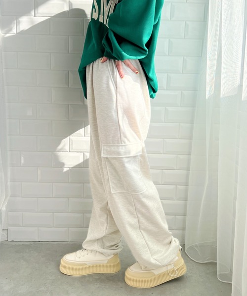 √nuage(ルートニュアージュ)の「カーゴポケットスウェットパンツ(スウェットパンツ・レディース・ブラック/グレー/ライトグレー/ピンク・M)」の1枚目の写真