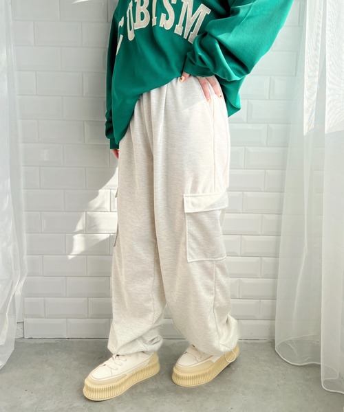 √nuage(ルートニュアージュ)の「カーゴポケットスウェットパンツ(スウェットパンツ・レディース・ブラック/グレー/ライトグレー/ピンク・M)」の19枚目の写真