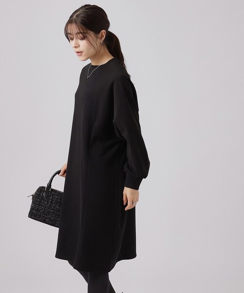 SHOO・LA・RUE（シューラルー）の「◆【洗える】裏地あったか 切替スウェットワンピース【SHOO WARM】（ワンピース・レディース・ベージュ/ライトグレー/ブラック・00）」の6枚目の写真