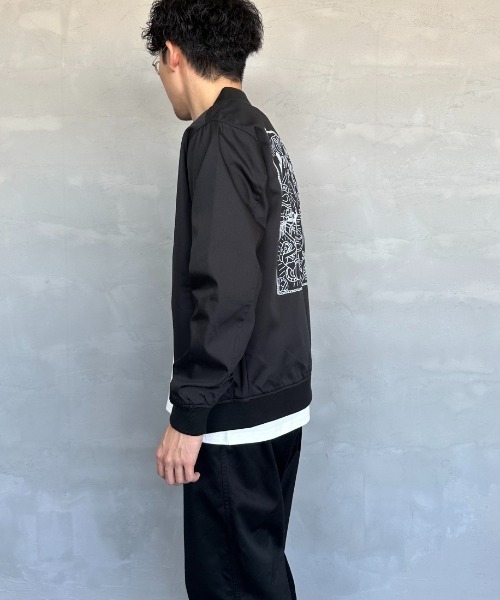 The Endless Summer（エンドレスサマー）の「[THE ENDLESS SUMMER/エンドレスサマー] 別注 TES バックプリントブルゾン（ブルゾン・レディース・ブラック/ネイビー・M/L）」の13枚目の写真