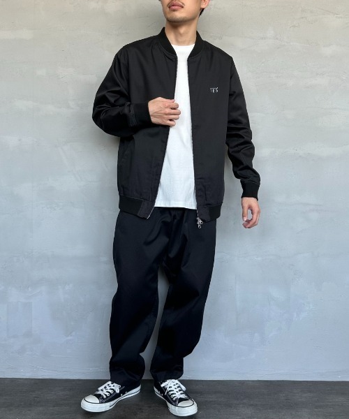 The Endless Summer（エンドレスサマー）の「[THE ENDLESS SUMMER/エンドレスサマー] 別注 TES バックプリントブルゾン（ブルゾン・レディース・ブラック/ネイビー・M/L）」の18枚目の写真