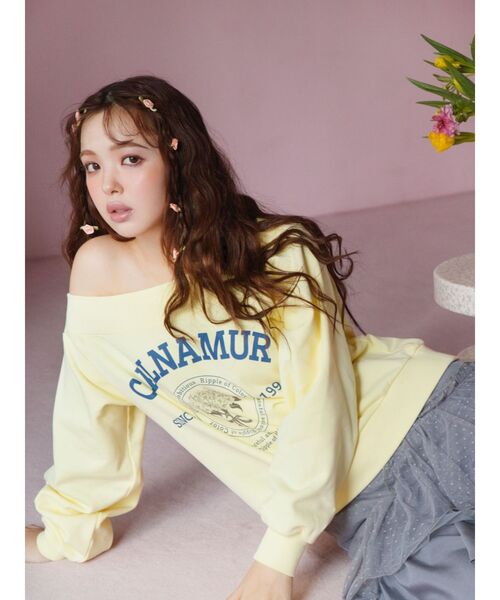 CALNAMUR(カルナムール)の「【CALNAMURコラボ】カルミアプリント オフショルダー プルオーバー(スウェット・レディース・グレー/ネイビー/イエロー・FREE)」の7枚目の写真