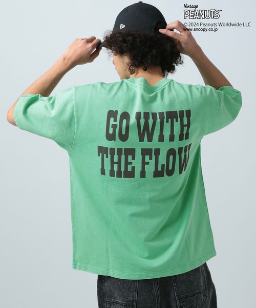 BAYFLOW（ベイフロー）の「【SNOOPY＆FRIENDS meets BAYFLOW】ピーナッツスノープルオーバー（Tシャツ/カットソー・メンズ・オフホワイト/ブルーグリーン/カーキ/ライトブルー/オレンジ/イエロー/ネイビー/チャコール/ピンク/ライトグリーン・LARGE/MEDIUM）」の18枚目の写真