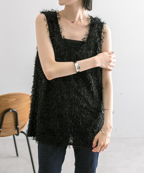 mystic（ミスティック）の「【3色展開】シャギータンク（ベスト・レディース・ブラック/グレー/オフホワイト・FREE）」の2枚目の写真