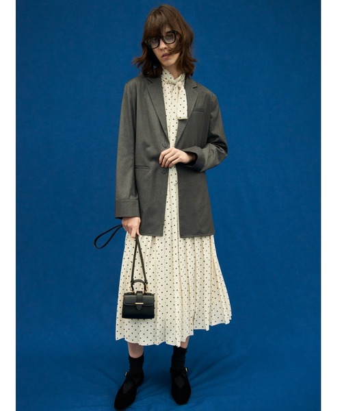 Mila Owen(ミラオーウェン)の「フレンチスリーブボウタイブラウス(Tシャツ/カットソー・レディース・アイボリー/ブラック・0/1)」の16枚目の写真