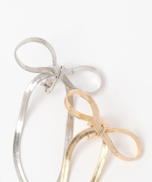 LOWRYS FARM（ローリーズファーム）の「リボンスネークイヤリング 115242（イヤリング・レディース・シルバー/ゴールド・FREE）」の4枚目の写真