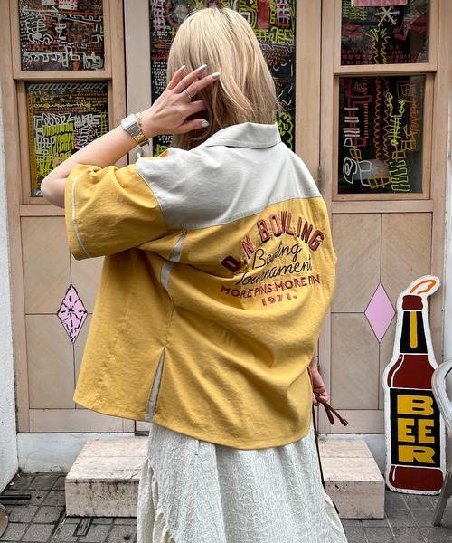 DOUBLE NAME（ダブルネーム）の「２ＷＡＹカラーレトロボーリングシャツ（シャツ/ブラウス・レディース・イエロー/ブラック/ベージュ・FREE）」の3枚目の写真