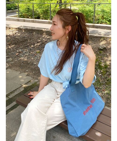 Ungrid（アングリッド）の「ニュアンスモチーフバックプリントTee（Tシャツ/カットソー・レディース・ピンク/オフホワイト/ブルー・FREE）」の5枚目の写真