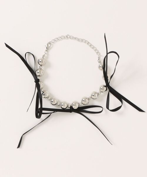 apres jour mignon(アプレジュールミニョン)の「【apresjour mignon×ARIAZ】アソートリボンパールブレスレット(ブレスレット・レディース・ブラック/シルバー・ONESIZE)」の3枚目の写真