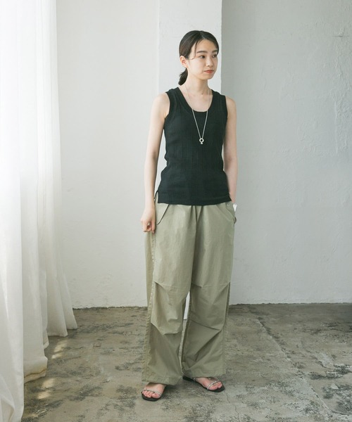 URBAN RESEARCH（アーバンリサーチ）の「『MADE IN JAPAN』Uネックリブタンクトップ（Tシャツ/カットソー・レディース・ブラウン/ブラック/ベージュ系その他・FREE）」の8枚目の写真
