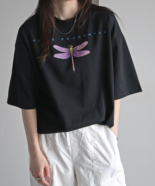 COURO(コウロ)の「butterfly&DragonflyプリントTシャツ(Tシャツ/カットソー・レディース・ブラック/ホワイト系/ホワイト/ブラック系・M/L/XL)」の4枚目の写真