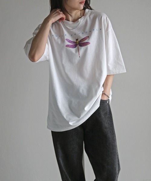 COURO(コウロ)の「butterfly&DragonflyプリントTシャツ(Tシャツ/カットソー・レディース・ブラック/ホワイト系/ホワイト/ブラック系・M/L/XL)」の8枚目の写真