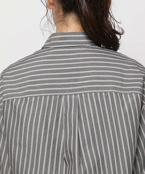 niko and...（ニコアンド）の「ウエストゴムレイヤードシャツ（シャツ/ブラウス・レディース・ライトブルー/オフホワイト/チャコール・MEDIUM/LARGE）」の15枚目の写真