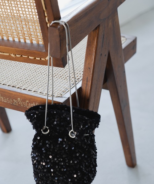 Kastane(カスタネ)の「【WEB限定カラー】ベロアスパンコールバッグ(ショルダーバッグ・レディース・ブラック/ブラウン/ブラウン系その他/バーガンディー・FREE)」の13枚目の写真