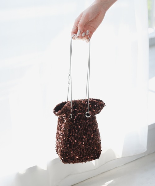 Kastane(カスタネ)の「【WEB限定カラー】ベロアスパンコールバッグ(ショルダーバッグ・レディース・ブラック/ブラウン/ブラウン系その他/バーガンディー・FREE)」の10枚目の写真