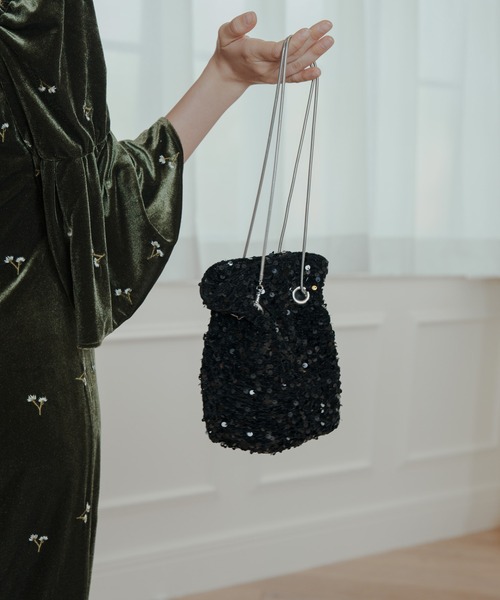 Kastane(カスタネ)の「【WEB限定カラー】ベロアスパンコールバッグ(ショルダーバッグ・レディース・ブラック/ブラウン/ブラウン系その他/バーガンディー・FREE)」の18枚目の写真