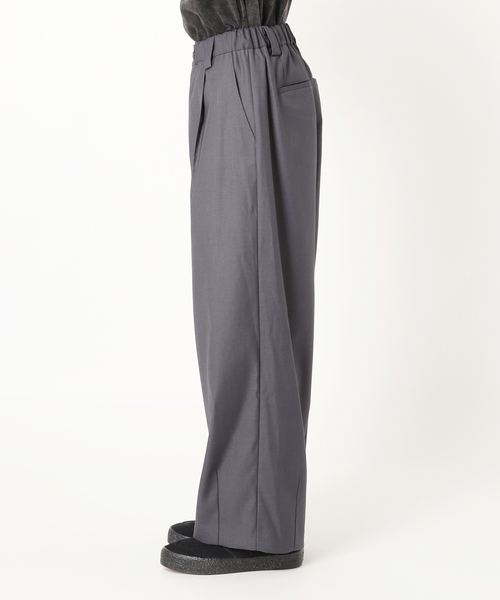JOURNAL STANDARD(ジャーナルスタンダード)の「TRモダン ワイドスラックス(スラックス・メンズ・チャコールグレー/ブラック/ブラウン・LARGE/MEDIUM)」の22枚目の写真
