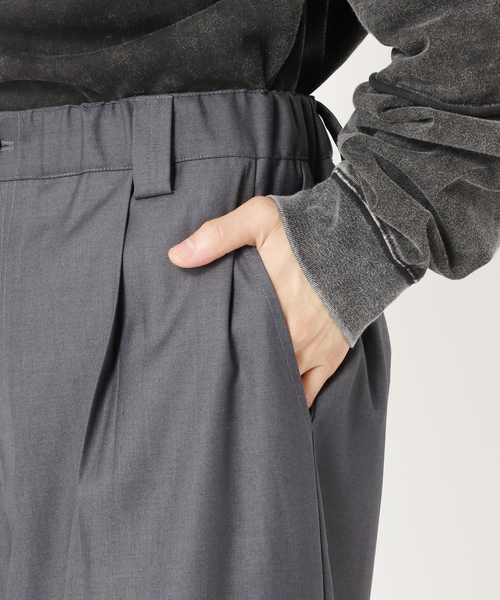 JOURNAL STANDARD(ジャーナルスタンダード)の「TRモダン ワイドスラックス(スラックス・メンズ・チャコールグレー/ブラック/ブラウン・LARGE/MEDIUM)」の15枚目の写真