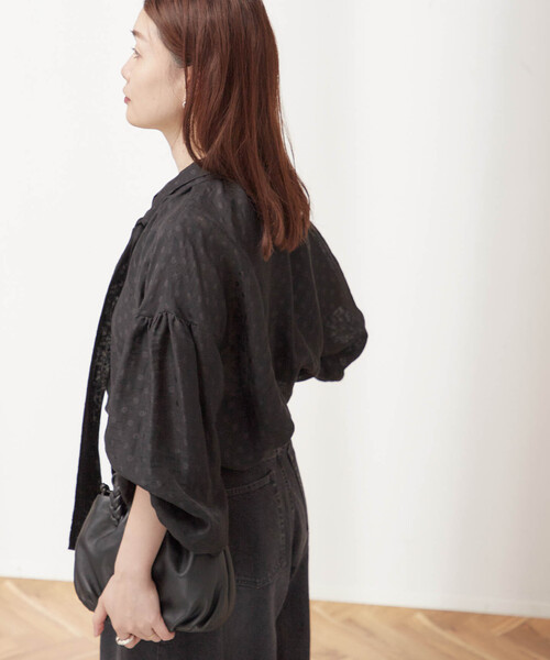 journal standard L'essage(ジャーナルスタンダードレサージュ)の「《追加》IPEKERDOT*フラワー/シアードットボウタイブラウス(シャツ/ブラウス・レディース・ブラック/ネイビー/ブラック系その他・FREE)」の14枚目の写真