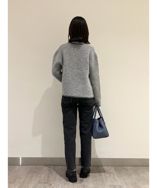 Mila Owen（ミラオーウェン）の「斜行デザインストレートデニムパンツ（デニムパンツ・レディース・アイボリー/ブラック/ブルー・0/1）」の18枚目の写真