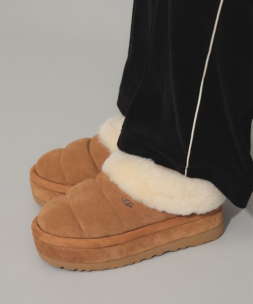 Ray BEAMS(レイビームス)の「【ZOZO限定】UGG(R) / Tazzlita / タズリータ(スリッポン・レディース・ブラック/ブラウン系その他3・8/7/6)」の2枚目の写真