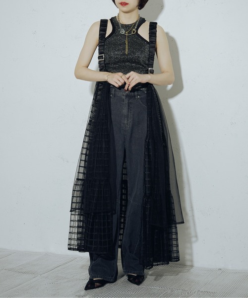 Ezick（エジック）の「Tulle line シャイニーカップ付きタンク（タンクトップ・レディース・シルバー/ブラック・FREE）」の13枚目の写真