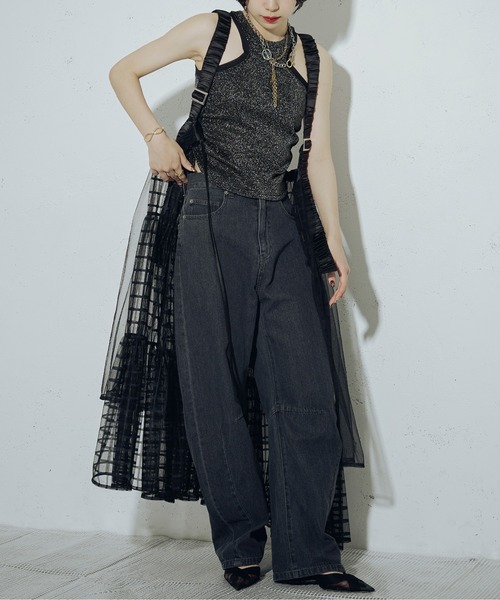 Ezick（エジック）の「Tulle line シャイニーカップ付きタンク（タンクトップ・レディース・シルバー/ブラック・FREE）」の12枚目の写真