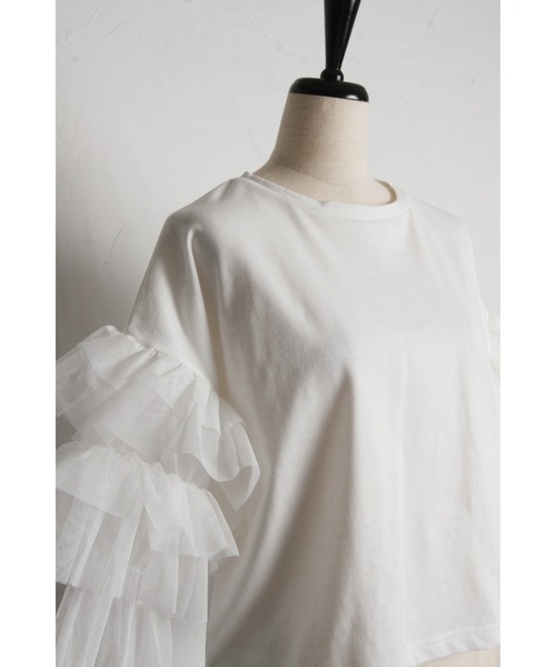 &. NOSTALGIA(アンドドットノスタルジア)の「チュールフリルスリーブ天竺Tシャツ(Tシャツ/カットソー・レディース・ホワイト/ブラック・M)」の15枚目の写真