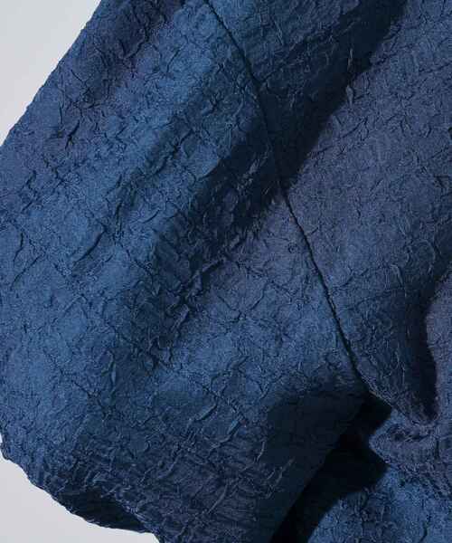 GALLEST（ギャレスト）の「◆ジャカードフォルムブラウス（シャツ/ブラウス・レディース・アイボリー/ブラック/ブルー系その他・34/38）」の4枚目の写真