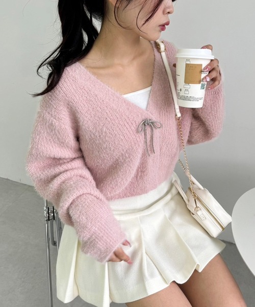 one after another NICE CLAUP（ワンアフターアナザーナイスクラップ）の「【WEB限定商品】ビジューリボンカラフルフェザーカーディガン（カーディガン/ボレロ・レディース・ピンク/ベージュ/アイボリー/ブルーグレー/ピンク系その他・FREE）」の4枚目の写真
