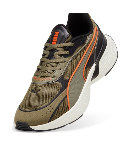 PUMA(プーマ)の「PUMA プーマ ユニセックス ソフトライド スウェイ チェイス ランニングシュ(スニーカー・メンズ・オリーブ/ブラック系その他・23.0cm/23.5cm/24.0cm/24.5cm/25.0cm/25.5cm/26.0cm/26.5cm/27.0cm/27.5cm/28.0cm/28.5cm/29.0cm/29.5cm/30.0cm/22.0cm)」の7枚目の写真