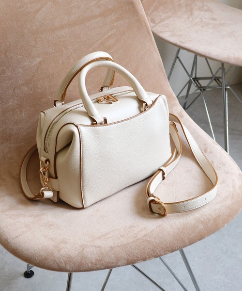 MIAN （ミアン）の「2wayミニボストンバッグ（ボストンバッグ・レディース・カーキ/ブラック/アイボリー/ブラウン・FREE）」の2枚目の写真