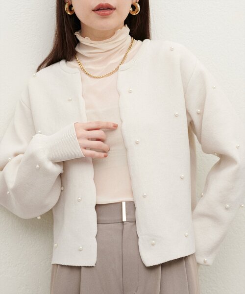 natural couture(ナチュラルクチュール)の「【Web限定】パールドットスカラップカーデ(カーディガン/ボレロ・レディース・モカ/ネイビー/レッド/アイボリー/グレイッシュベージュ/ブラック・FREE)」の8枚目の写真